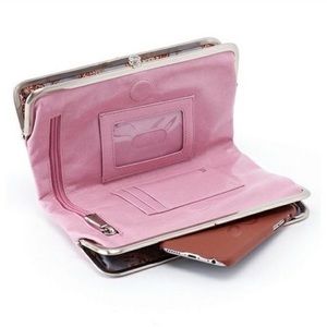 💜Hobo Lauren Clutch Lilac 💜